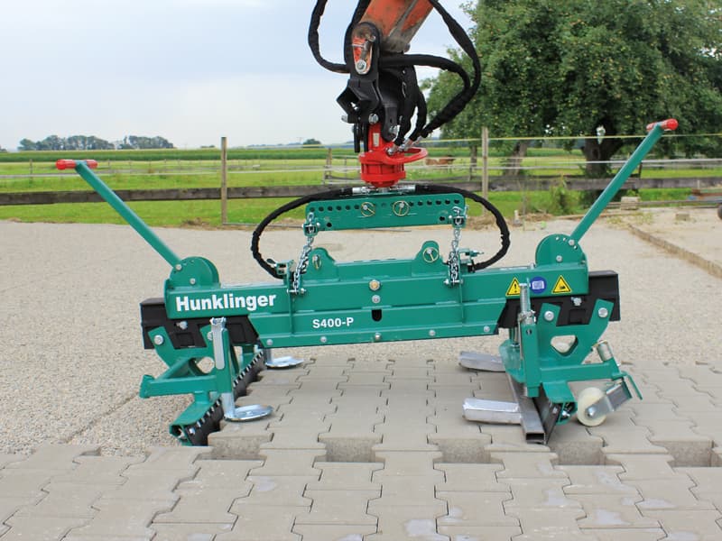 Modell - Pflaster-Verlegegreifer S400PV