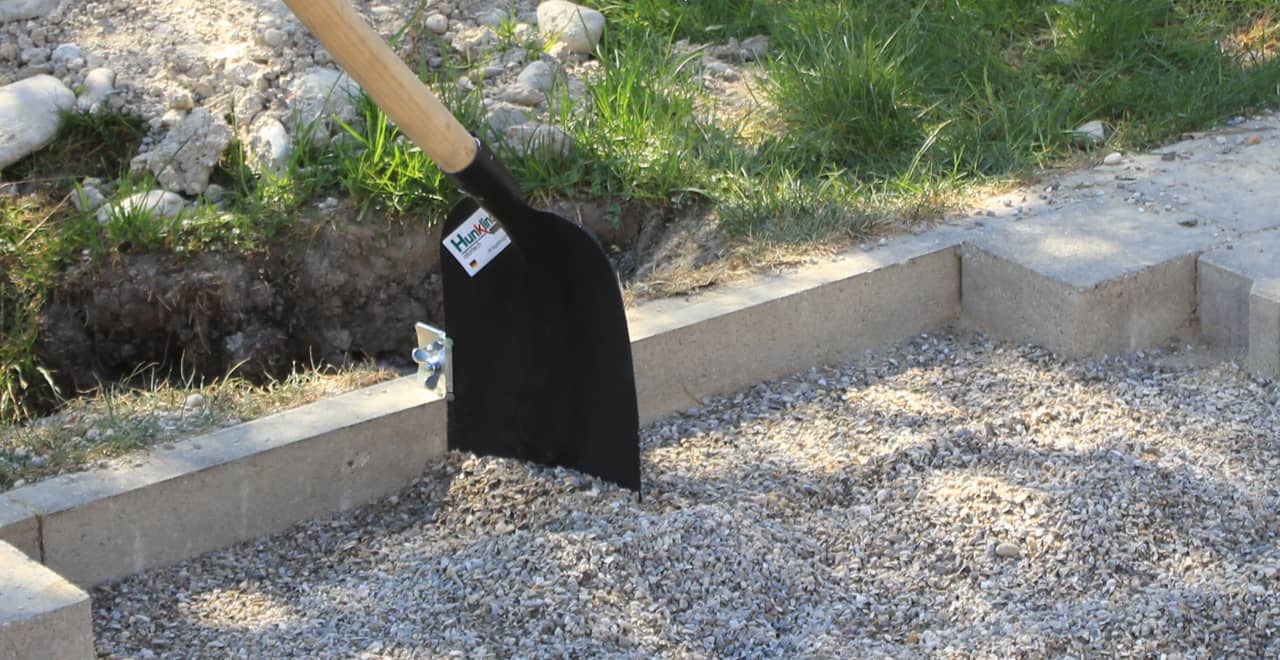 Schaufel mit Höhenanschlag